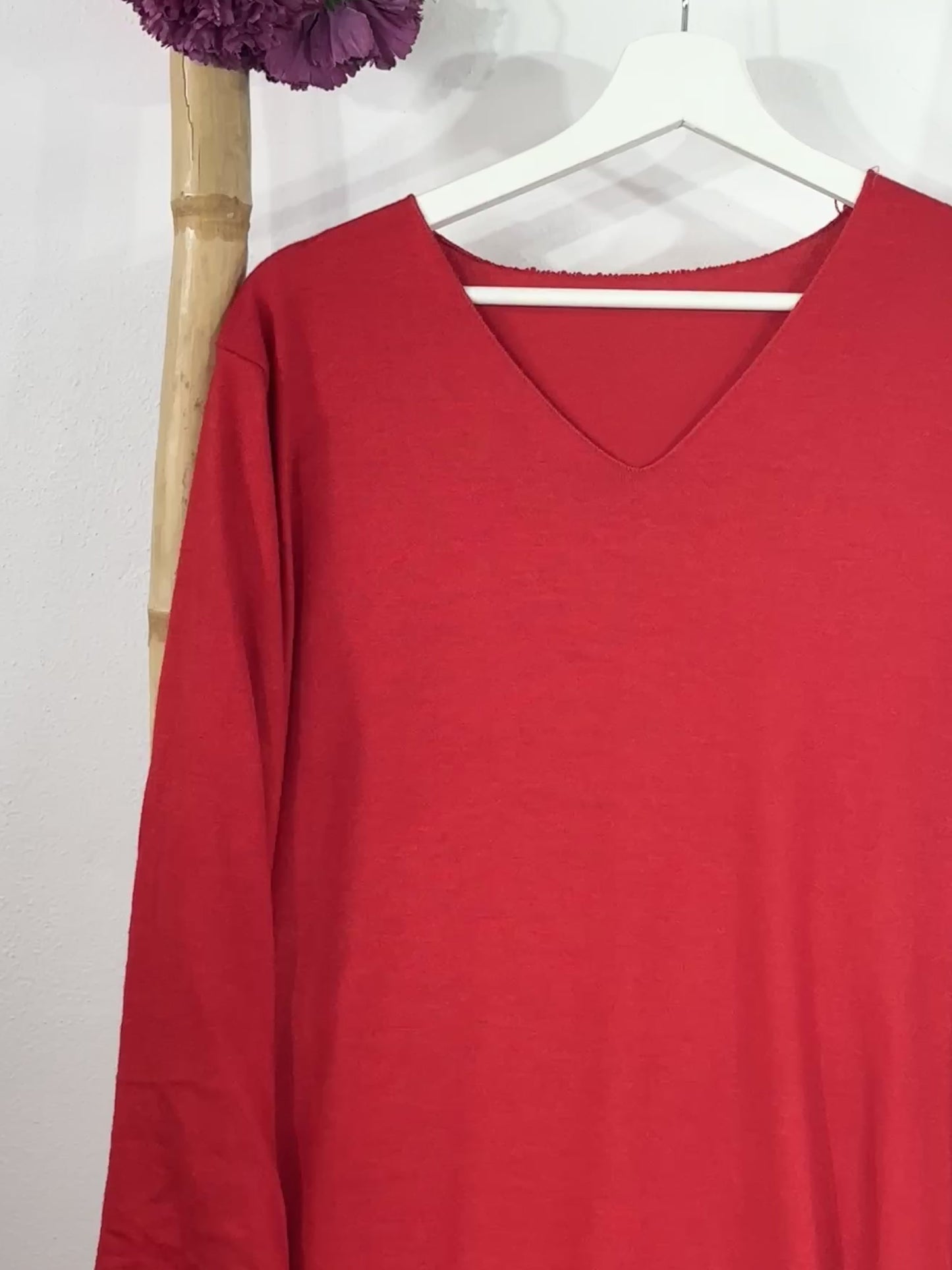 VESTIDO BÁSICO DE MALHA CURVADAS