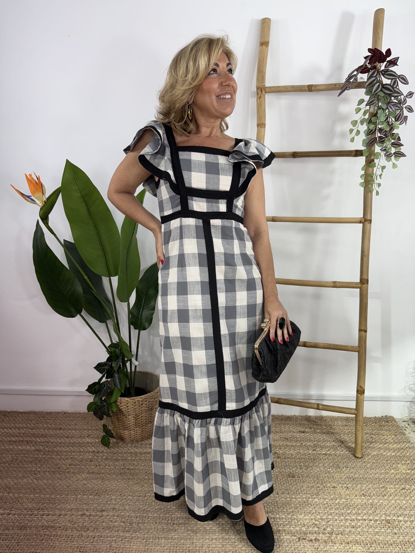 VESTIDO CUADROS VOLANTES