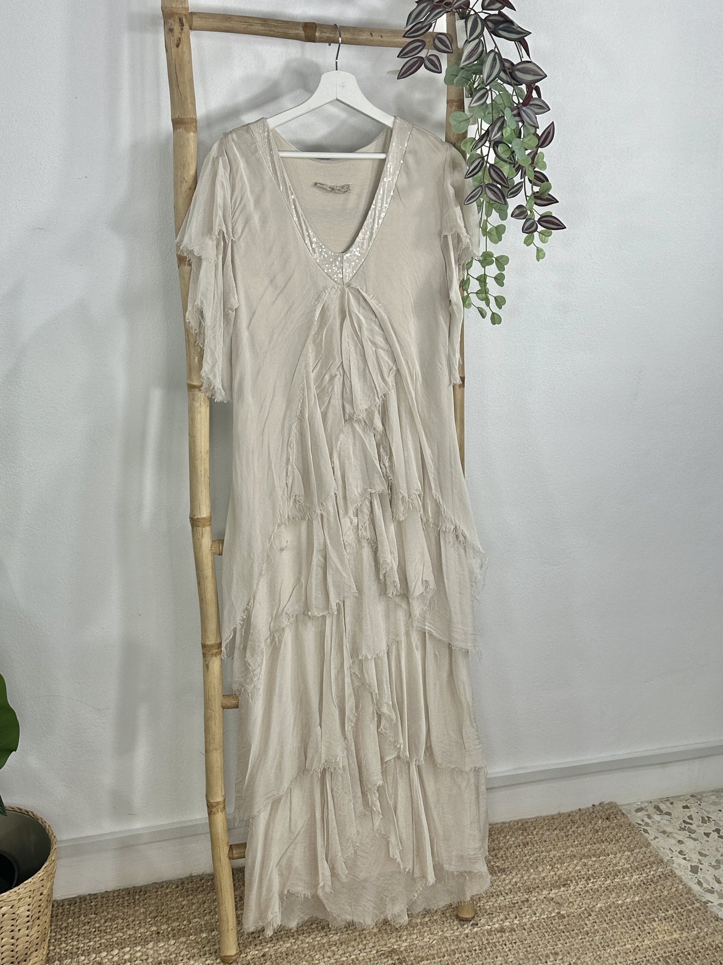 VESTIDO EMBRUJO MANGA CORTA