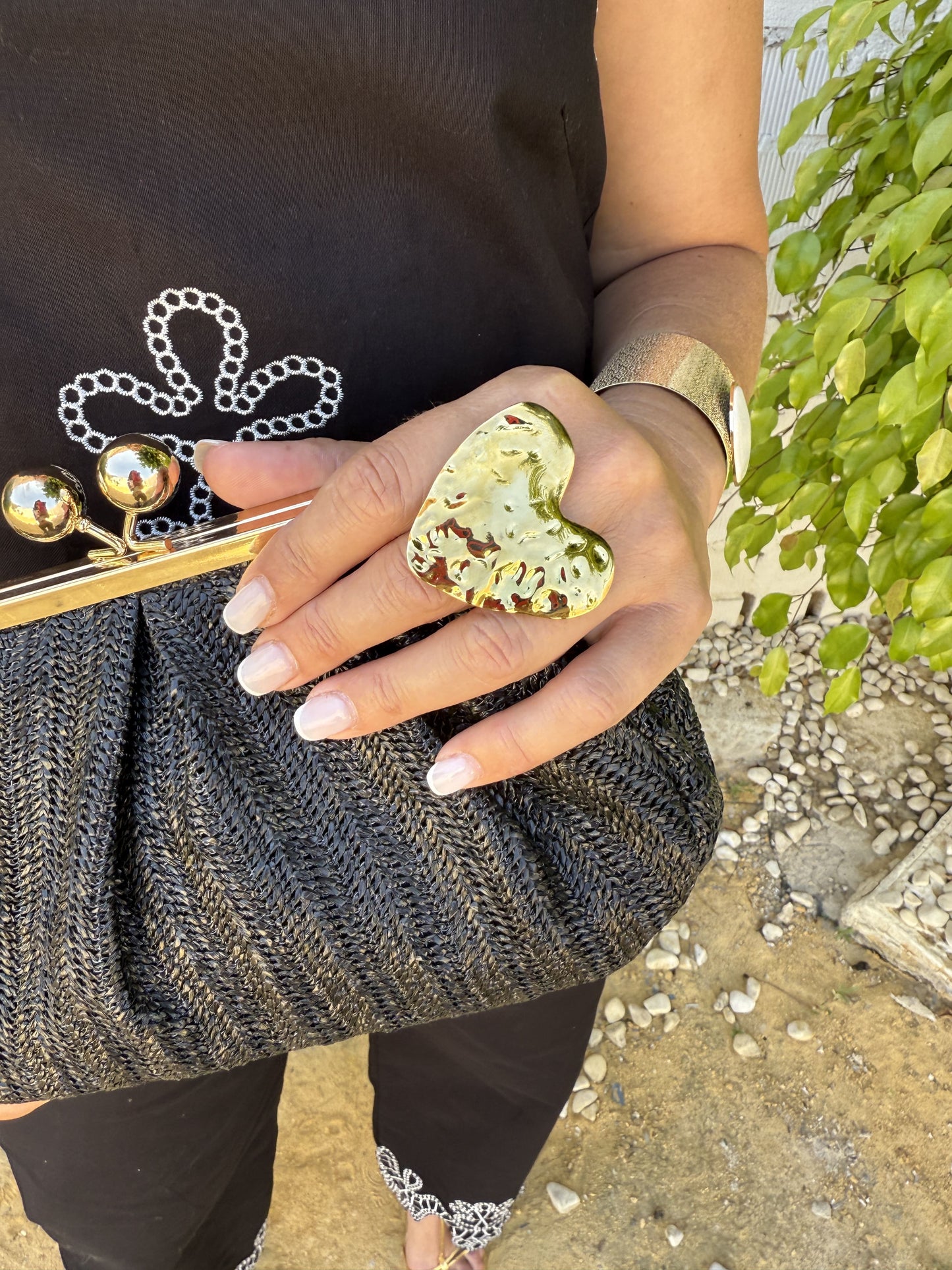 ANILLO CORAZÓN IRREGULAR