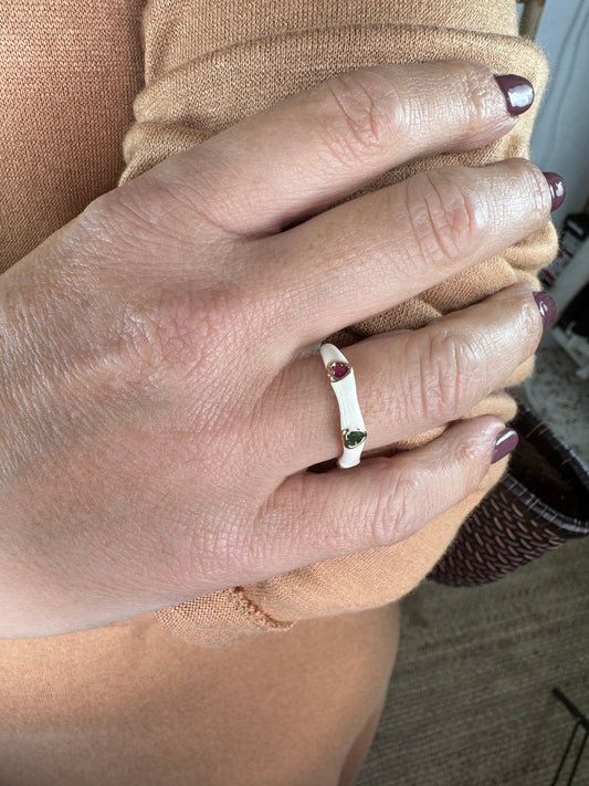 ANILLO ESMALTADO CORAZÓN