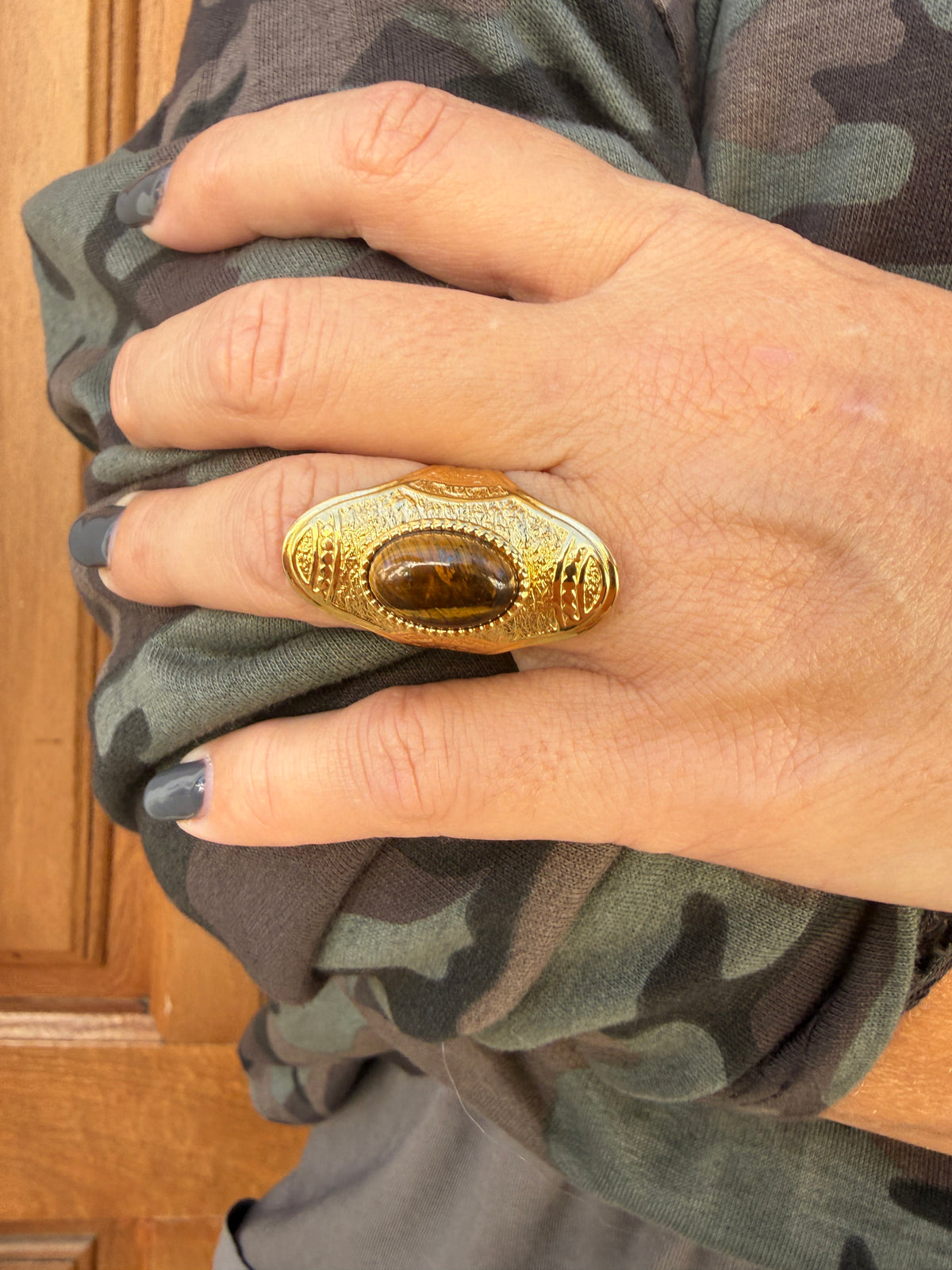 ANILLO AKILA