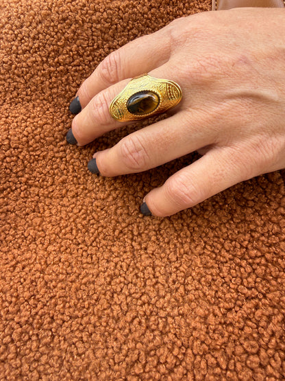ANILLO AKILA