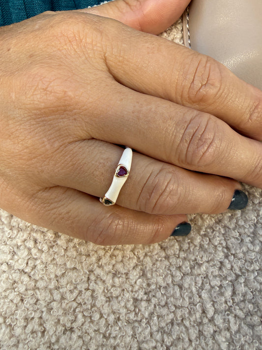 ANILLO ESMALTADO CORAZÓN
