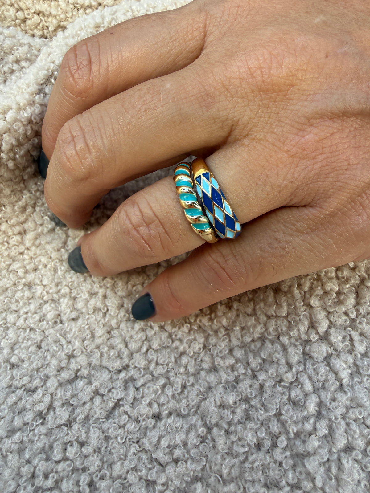 ANILLO ESMALTADO ROMBOS