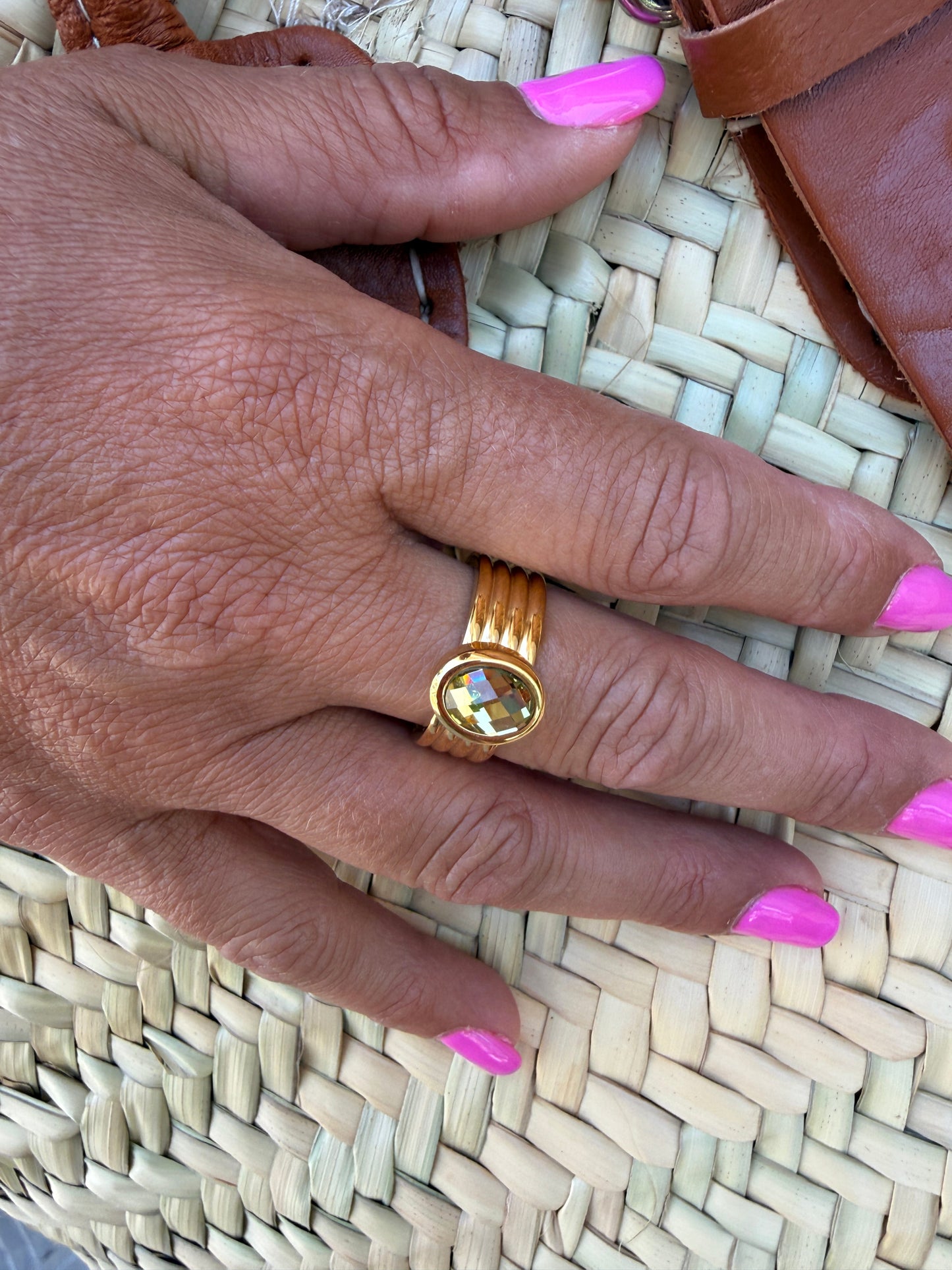ANILLO NADIA