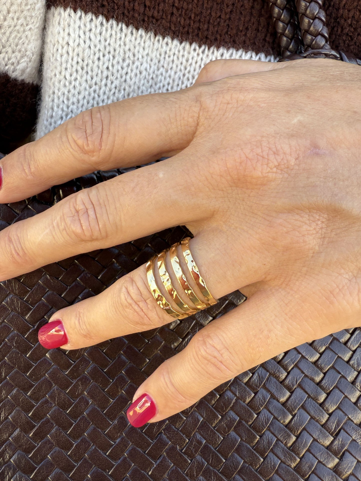 ANILLO RAYAS RELIEVE