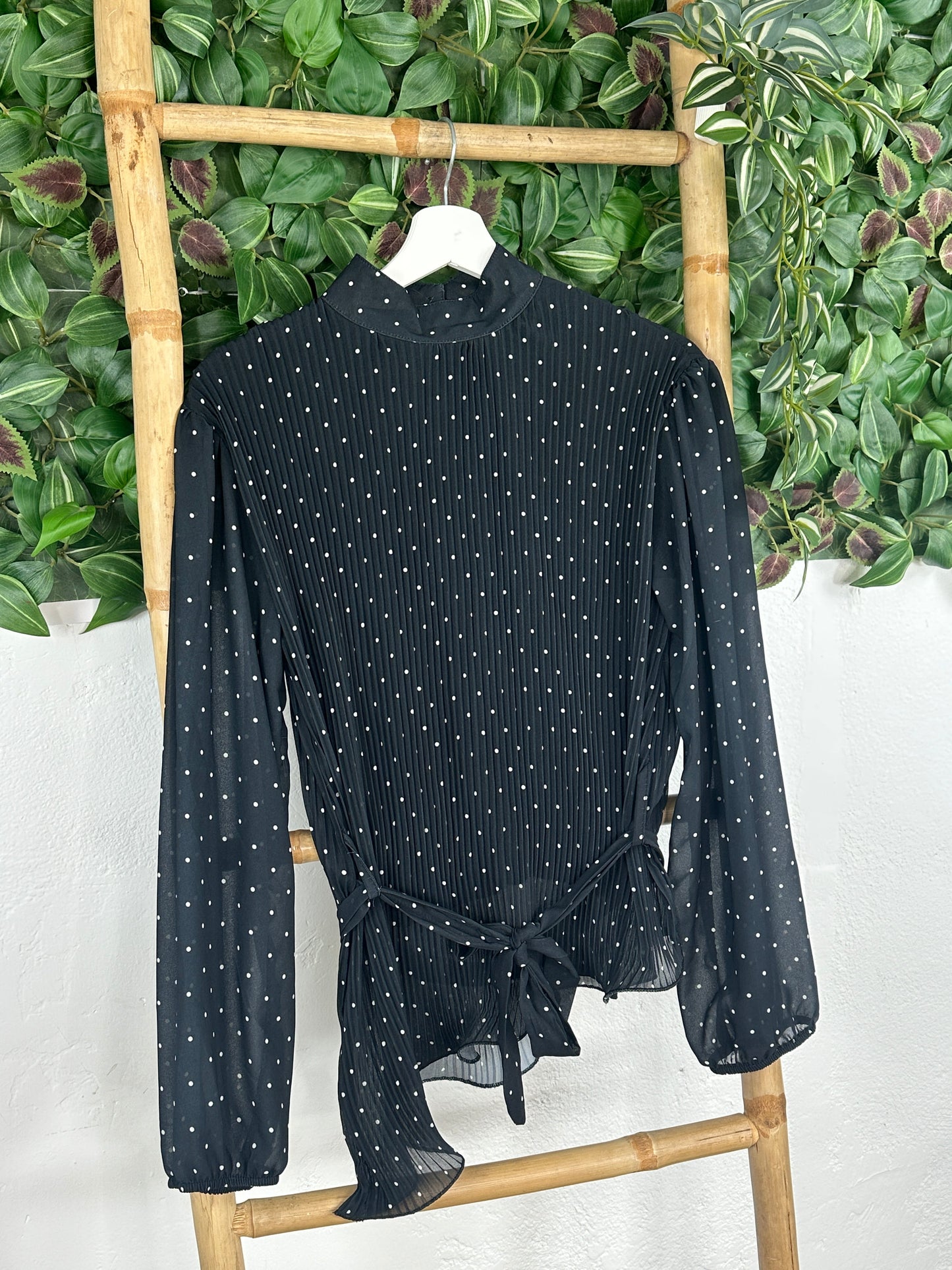 BLUSA ACORDEÓN LUNARES