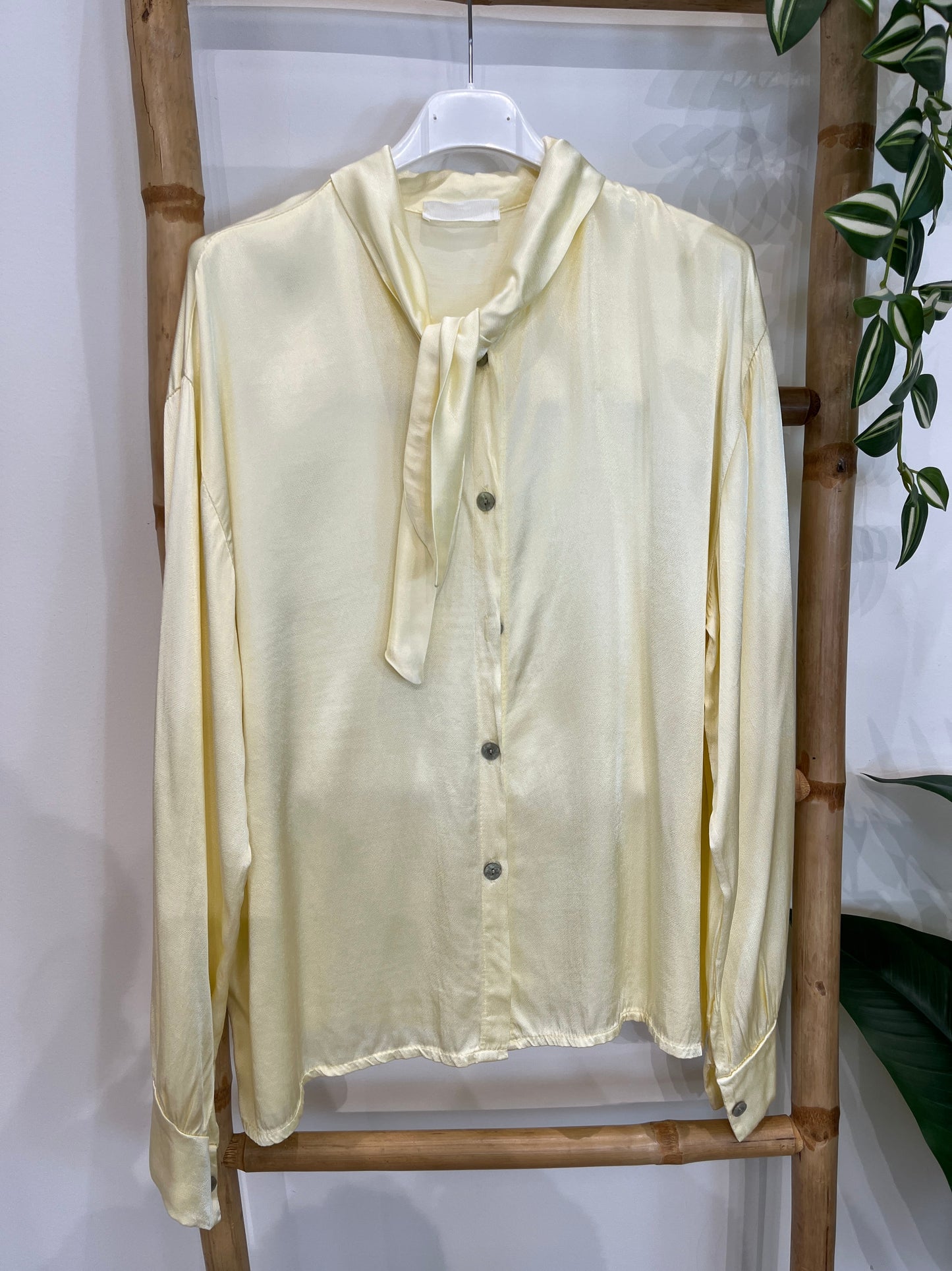 BLUSA  LAZO