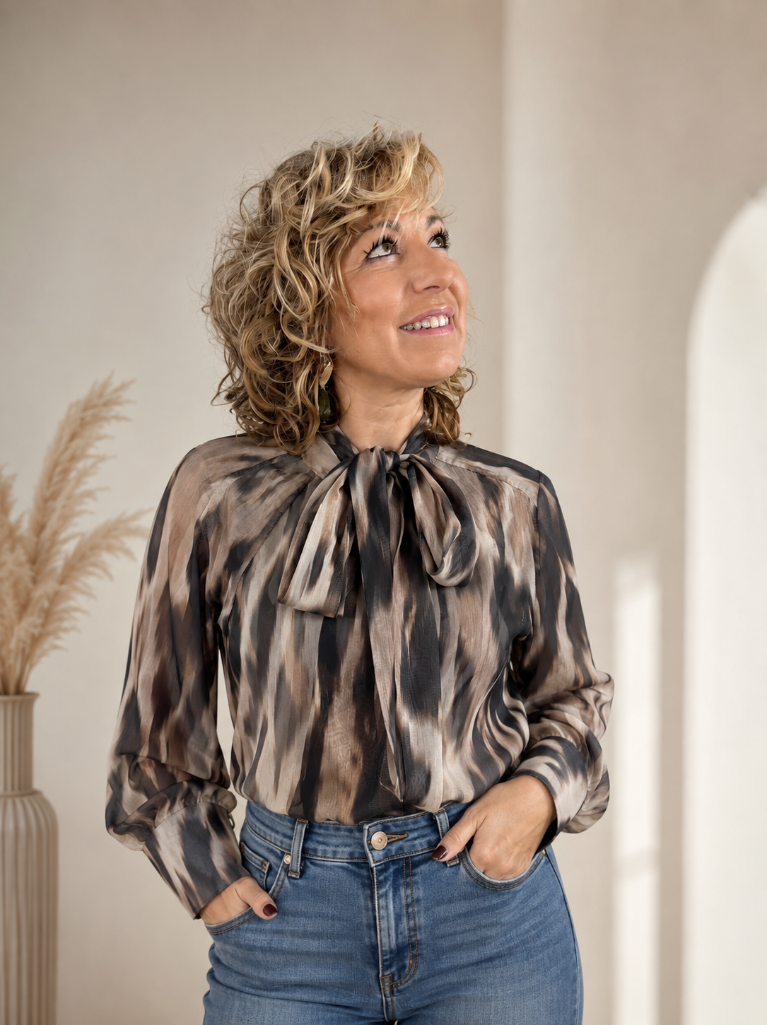 BLUSA LAZO TRANSPARENTE