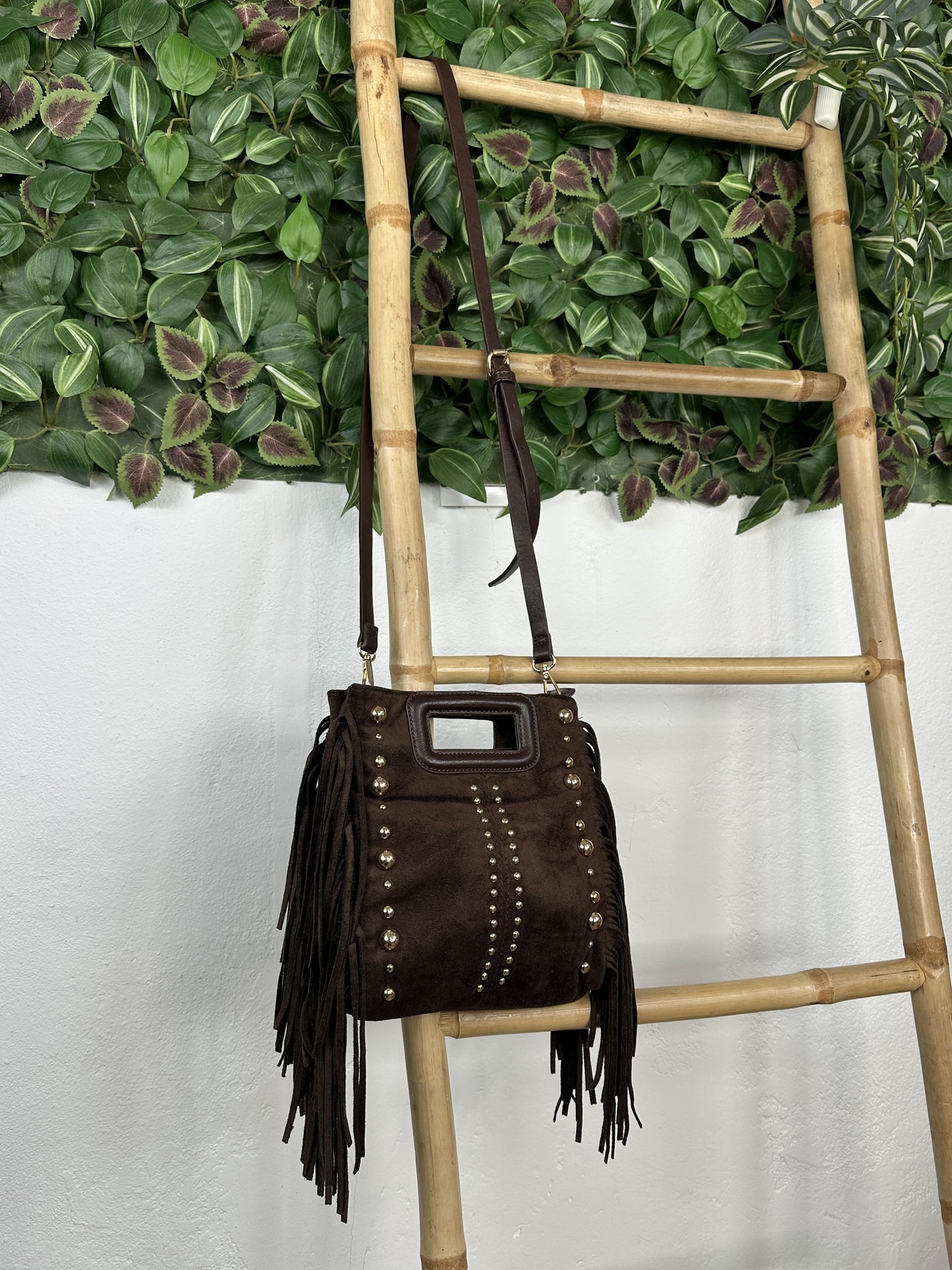 BOLSO ANTELINA TACHUELAS