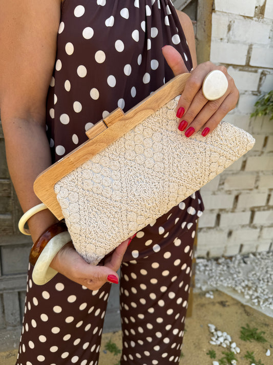 BOLSO BAGUETTE CROCHÉ