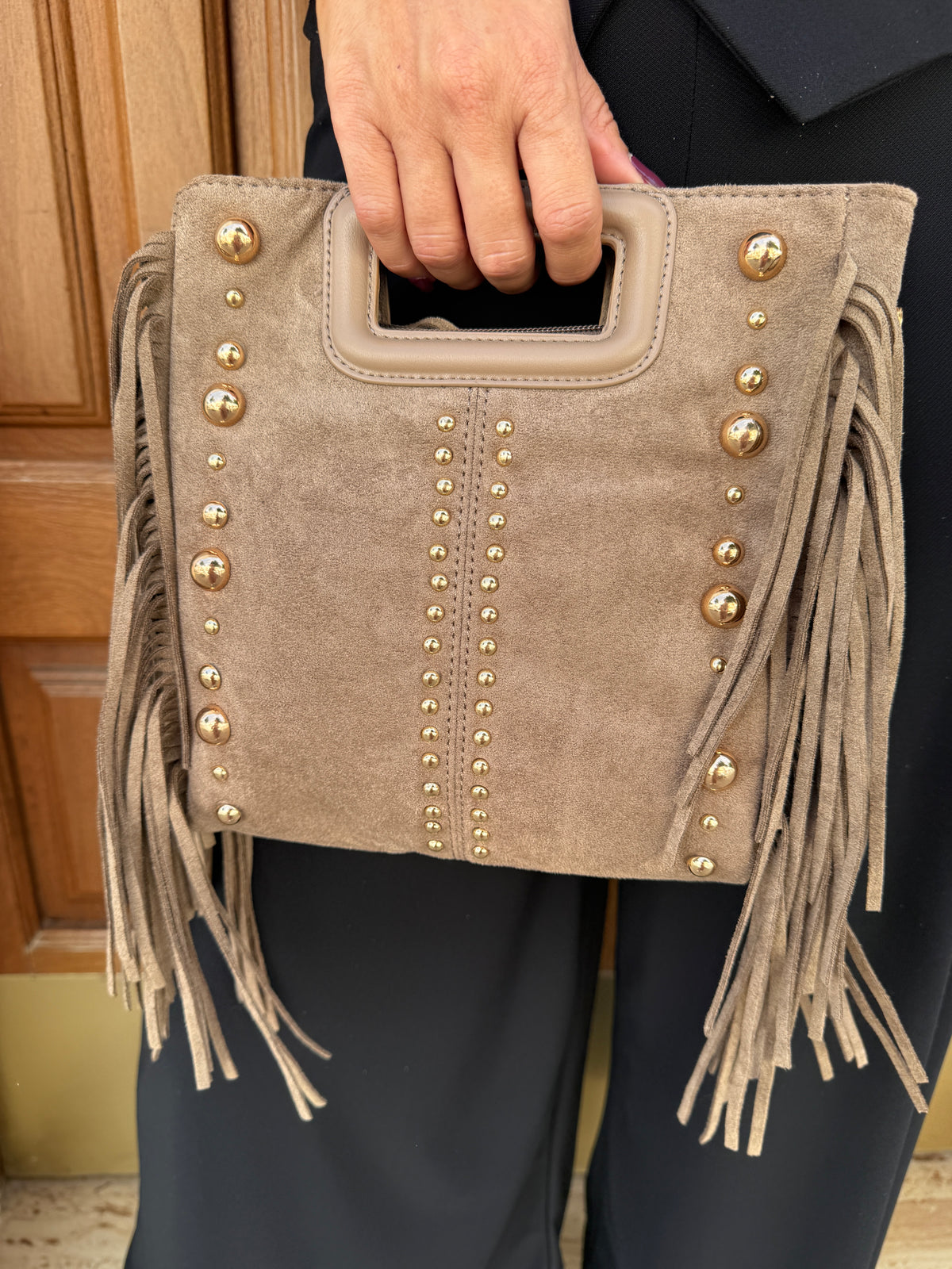 BOLSO ANTELINA TACHUELAS