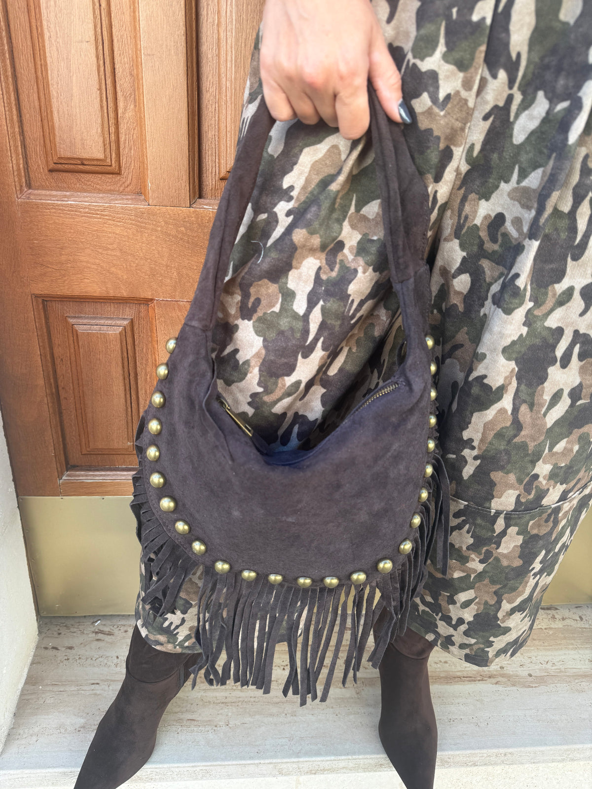 BOLSO MEDIA LUNA FLECOS