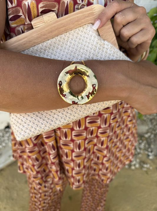 BRAZALETE CÍRCULO RELIEVE