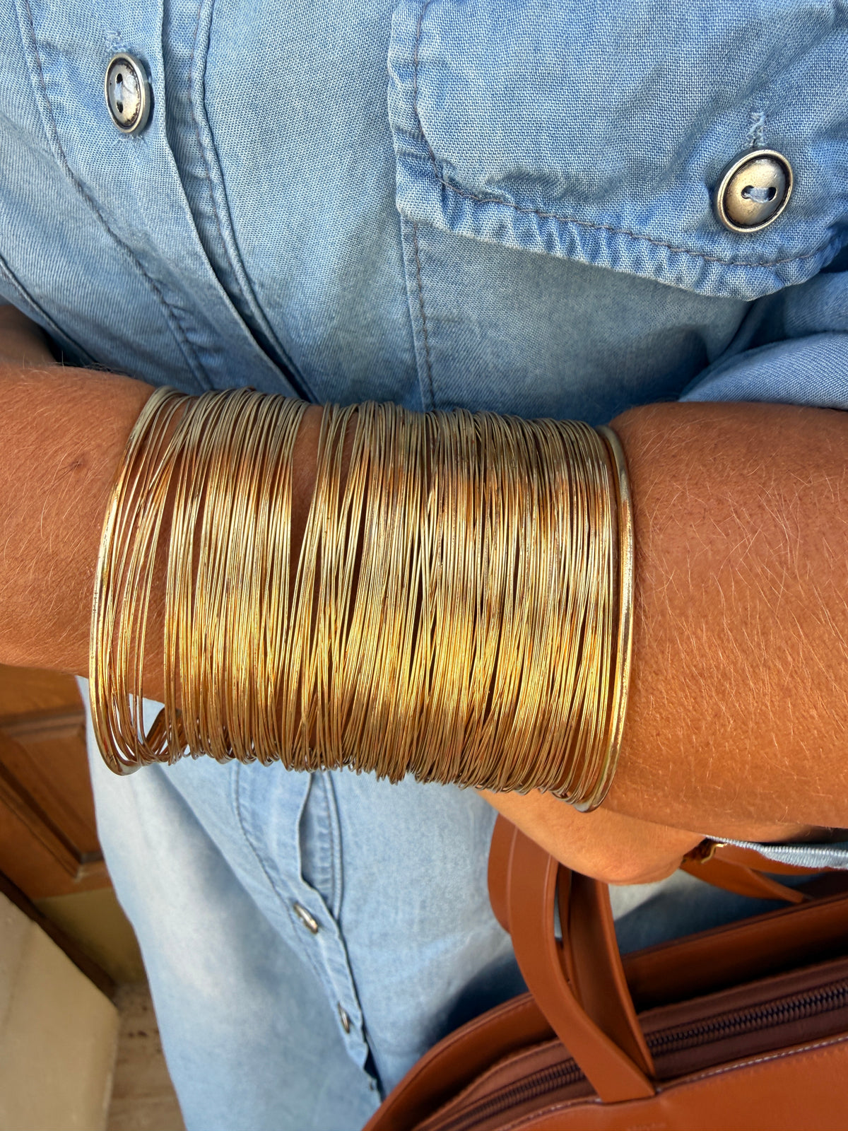 BRAZALETE MIL HILOS