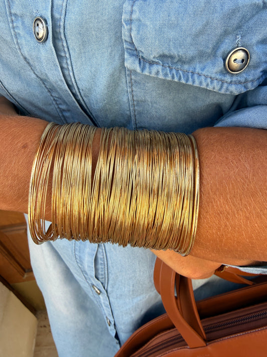 BRAZALETE MIL HILOS