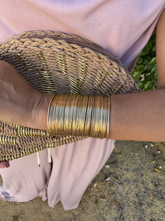 BRAZALETE MIL HILOS