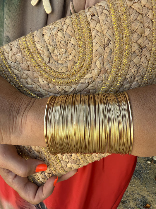 BRAZALETE MIL HILOS