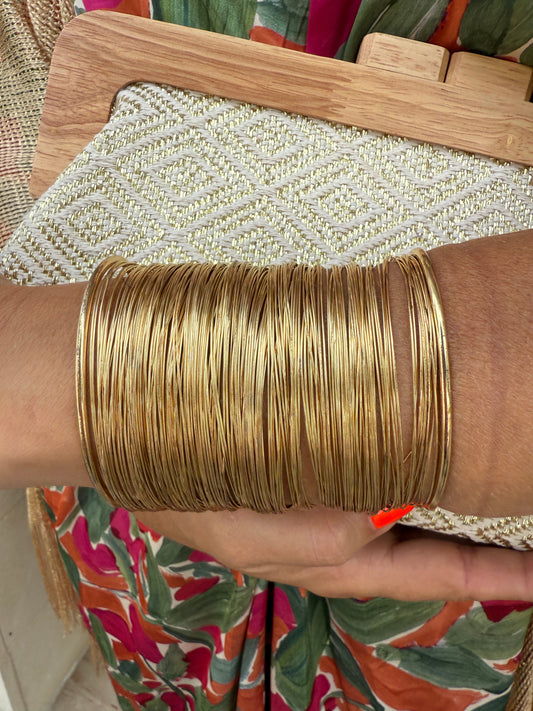 BRAZALETE MIL HILOS