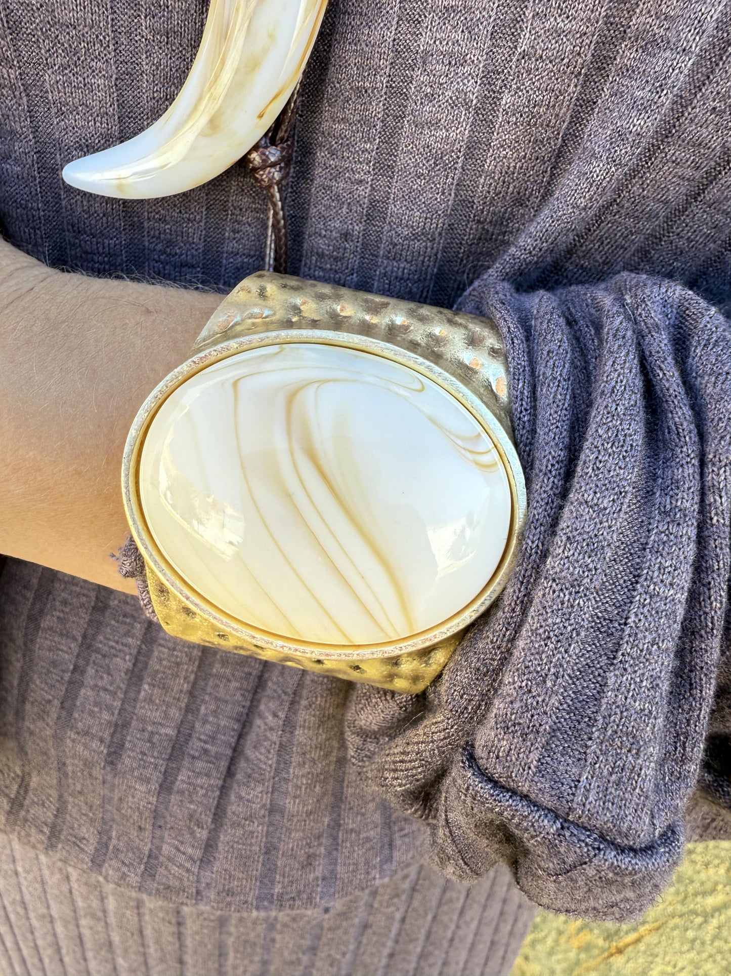 BRAZALETE DORADO PIEDRA