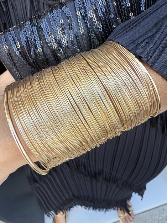 BRAZALETE MIL HILOS