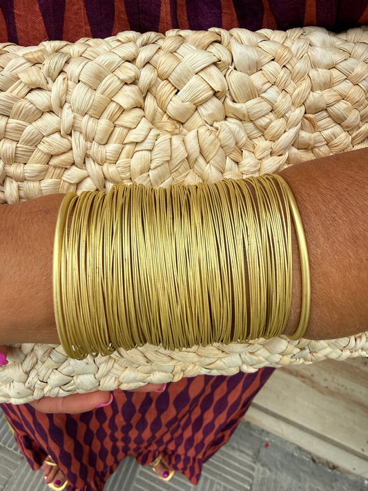 BRAZALETE MIL HILOS