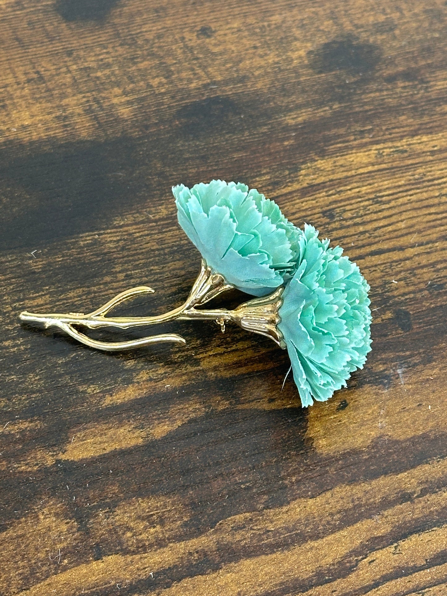 BROCHE CLAVEL