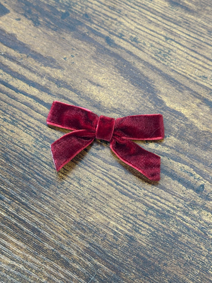 BROCHE LAZO TERCIOPELO