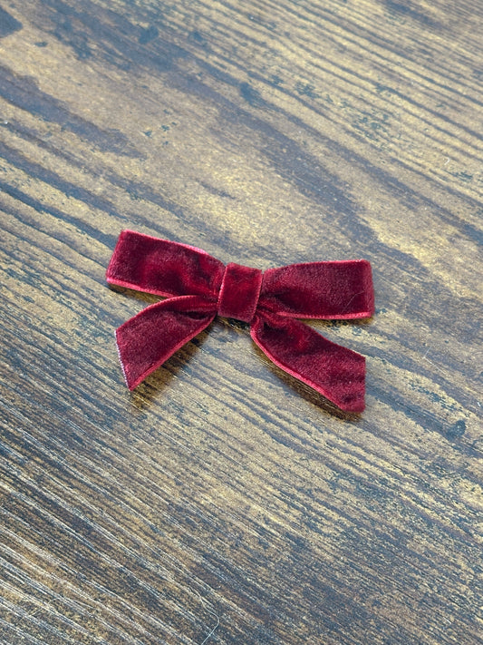 BROCHE LAZO TERCIOPELO