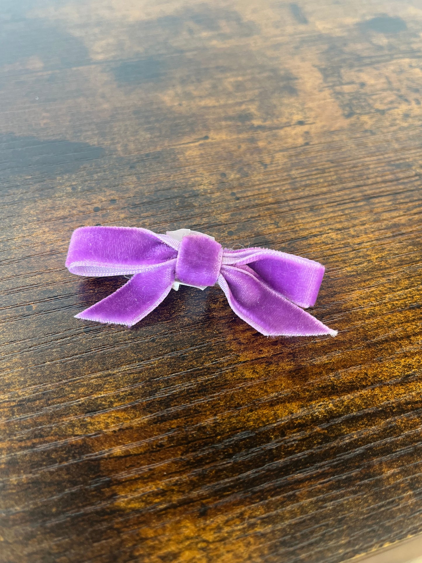 BROCHE LAZO TERCIOPELO MINI