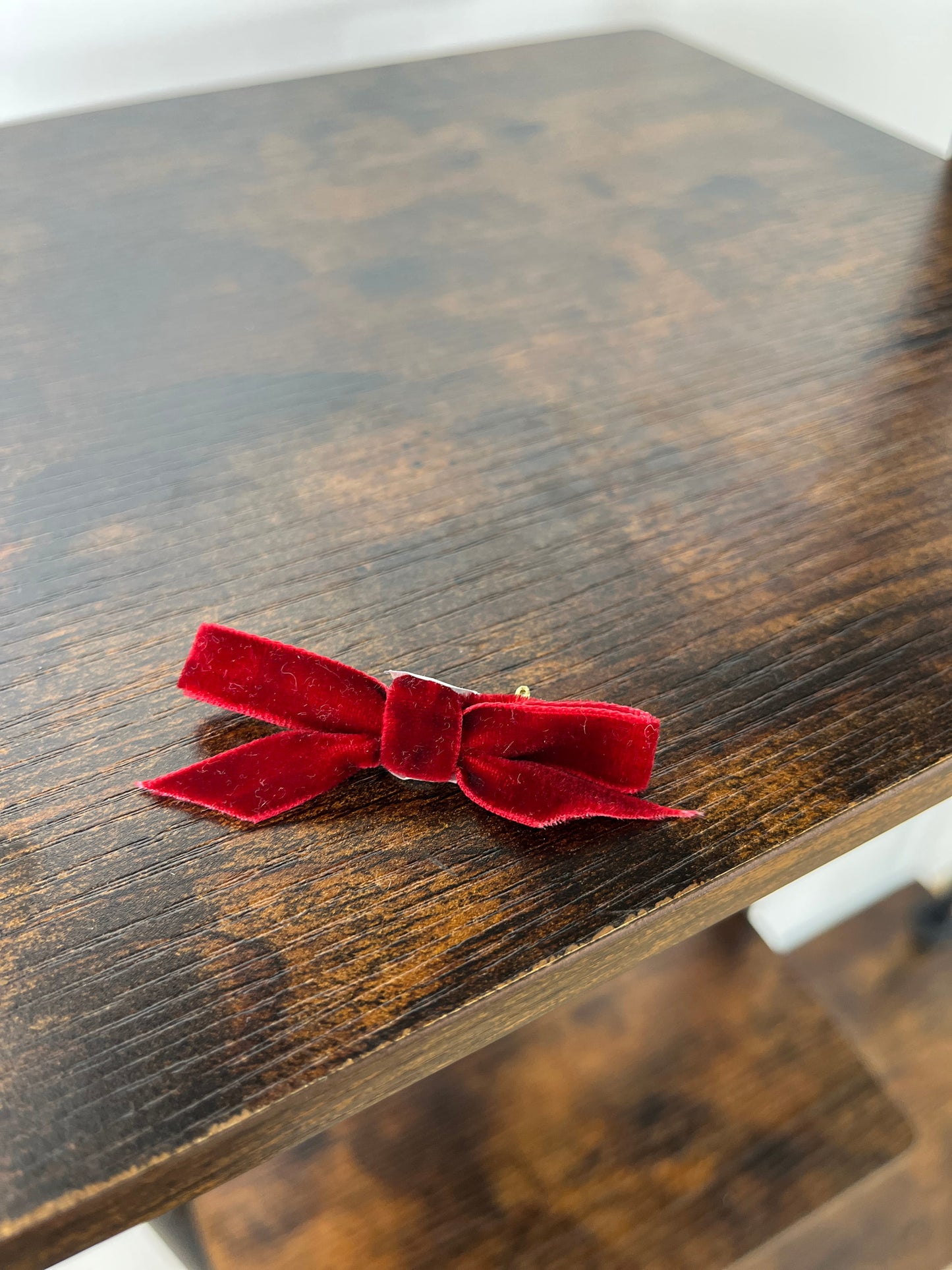 BROCHE LAZO TERCIOPELO MINI