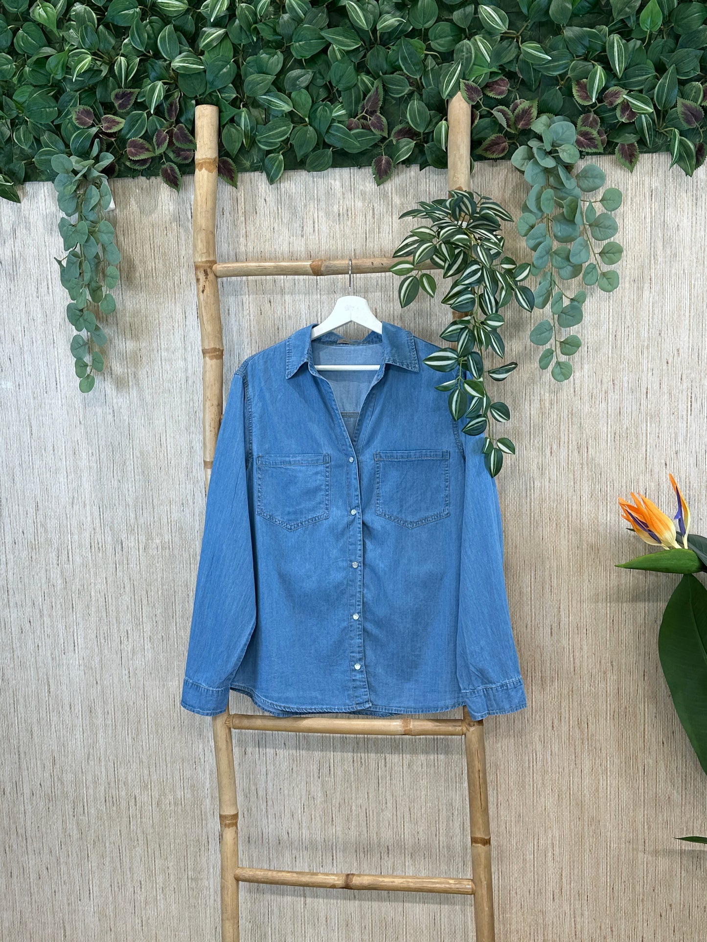 CAMISA DENIM BÁSICA