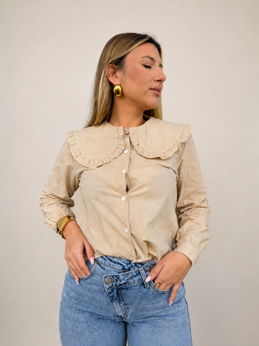 CAMISA BORDADA BABERO