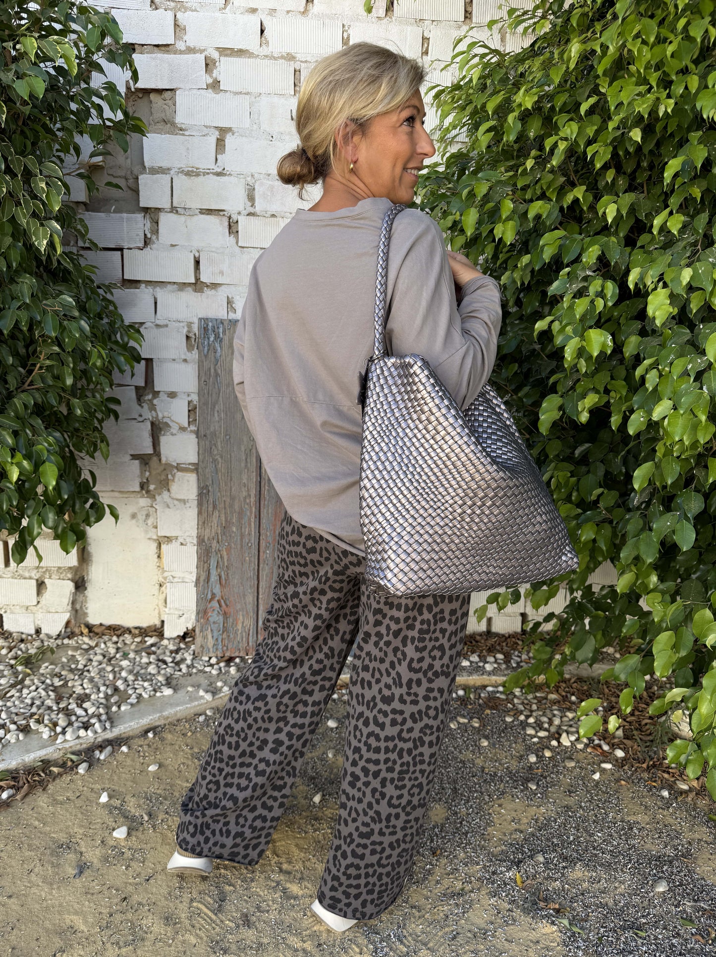 PANTALÓN CHÁNDAL LEOPARDO