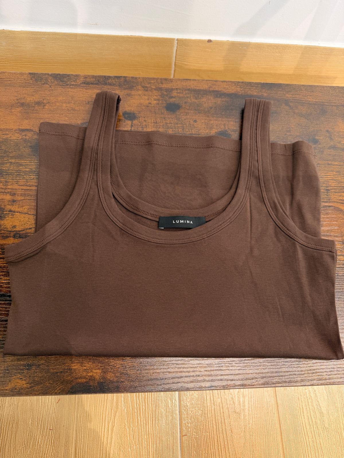 CAMISETA BÁSICA TIRANTES