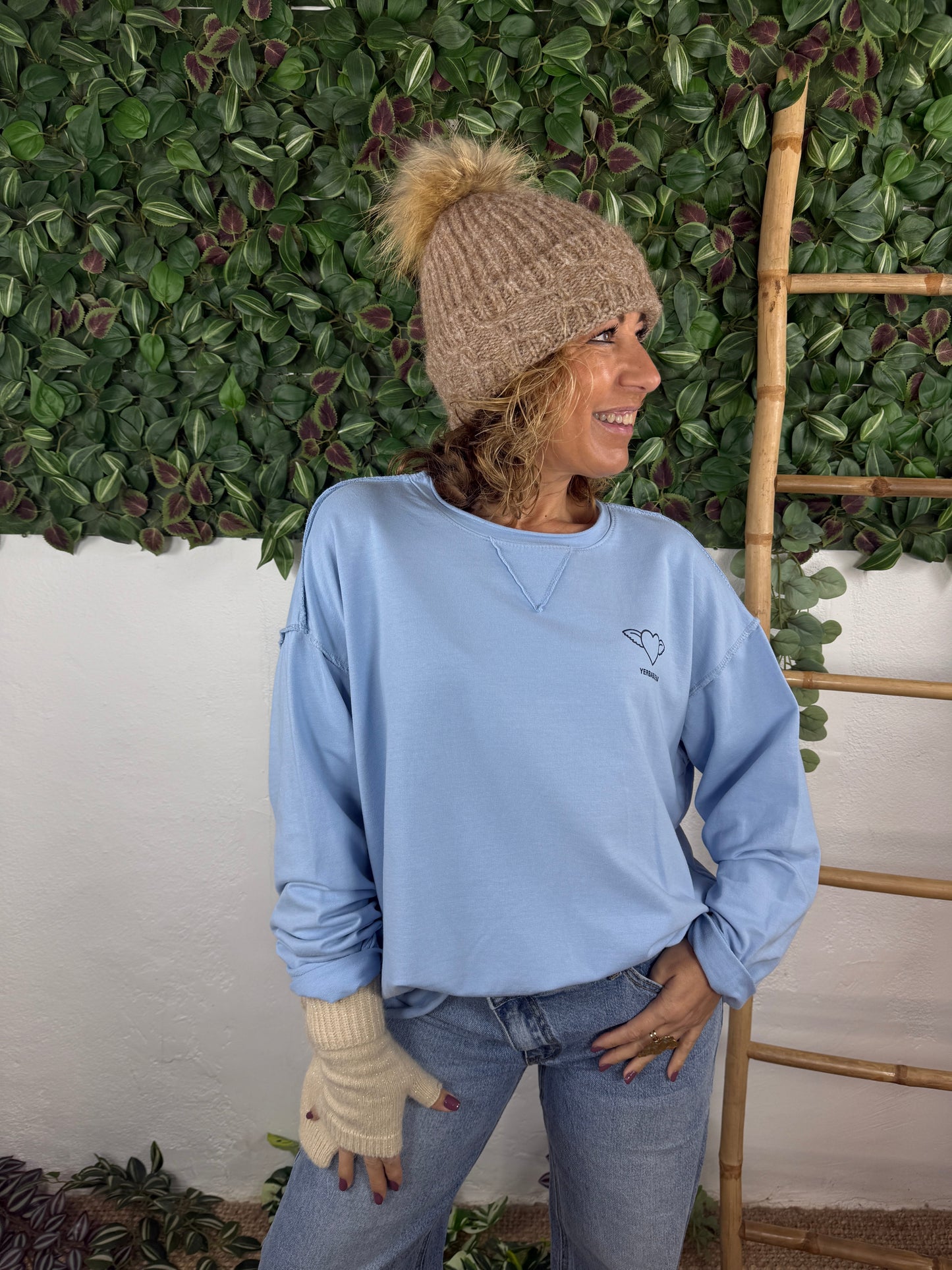 CAMISETA COSTURA YERBABUENA