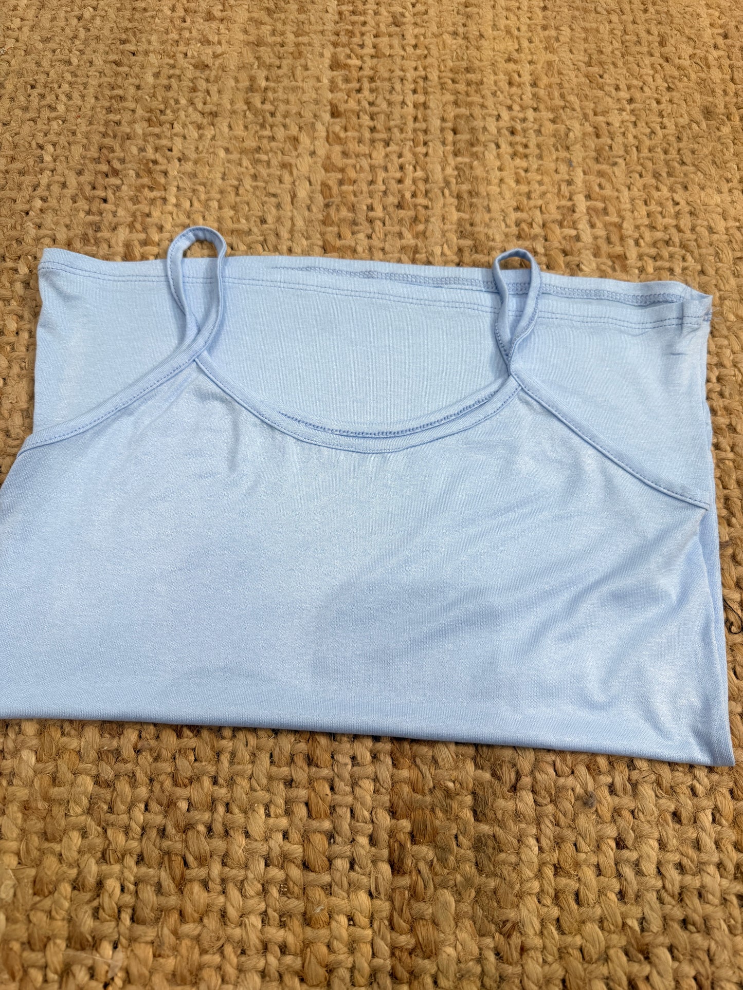 CAMISETA TIRANTES FINOS