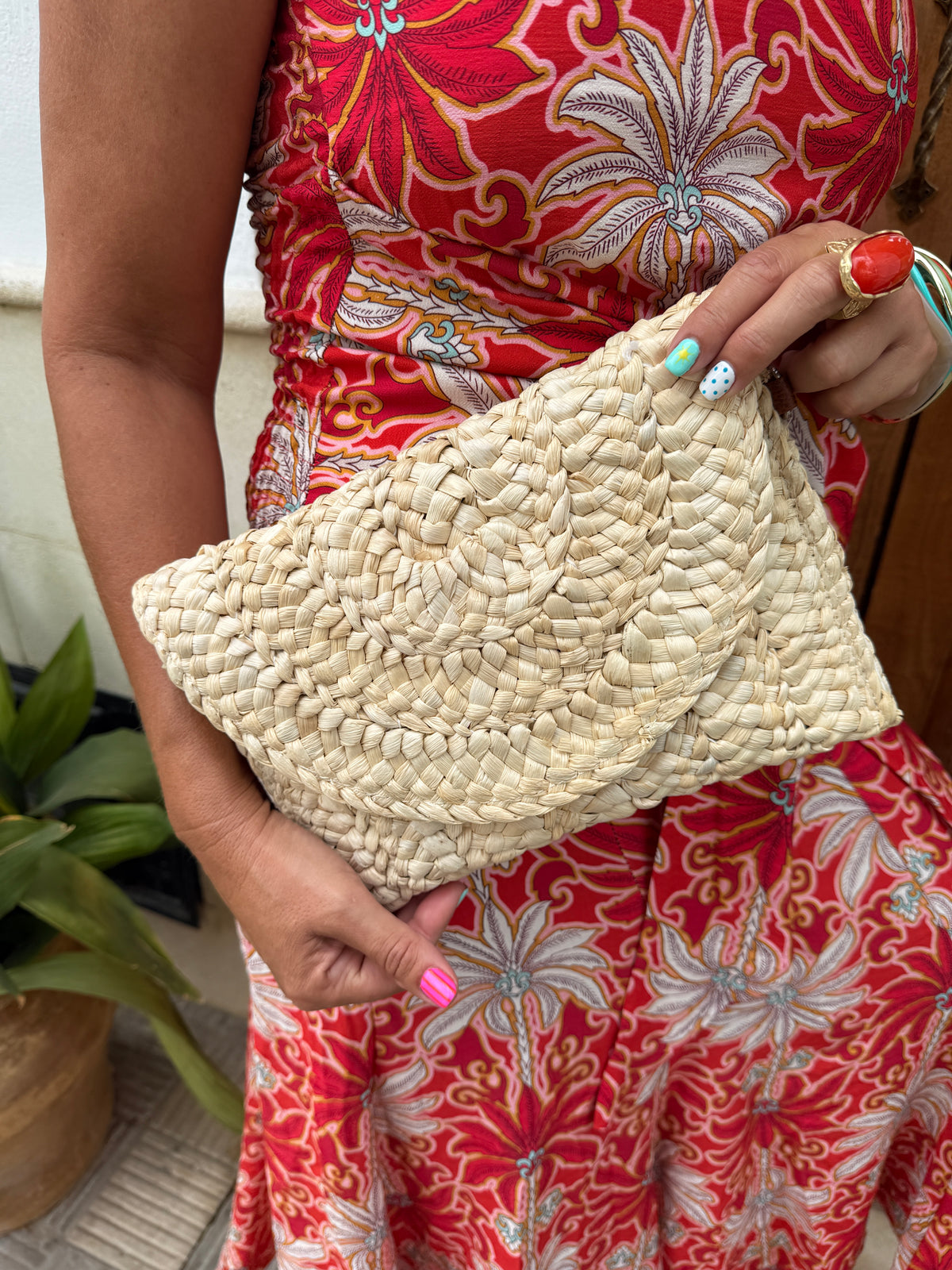 CARTERA DE MANO CALETA
