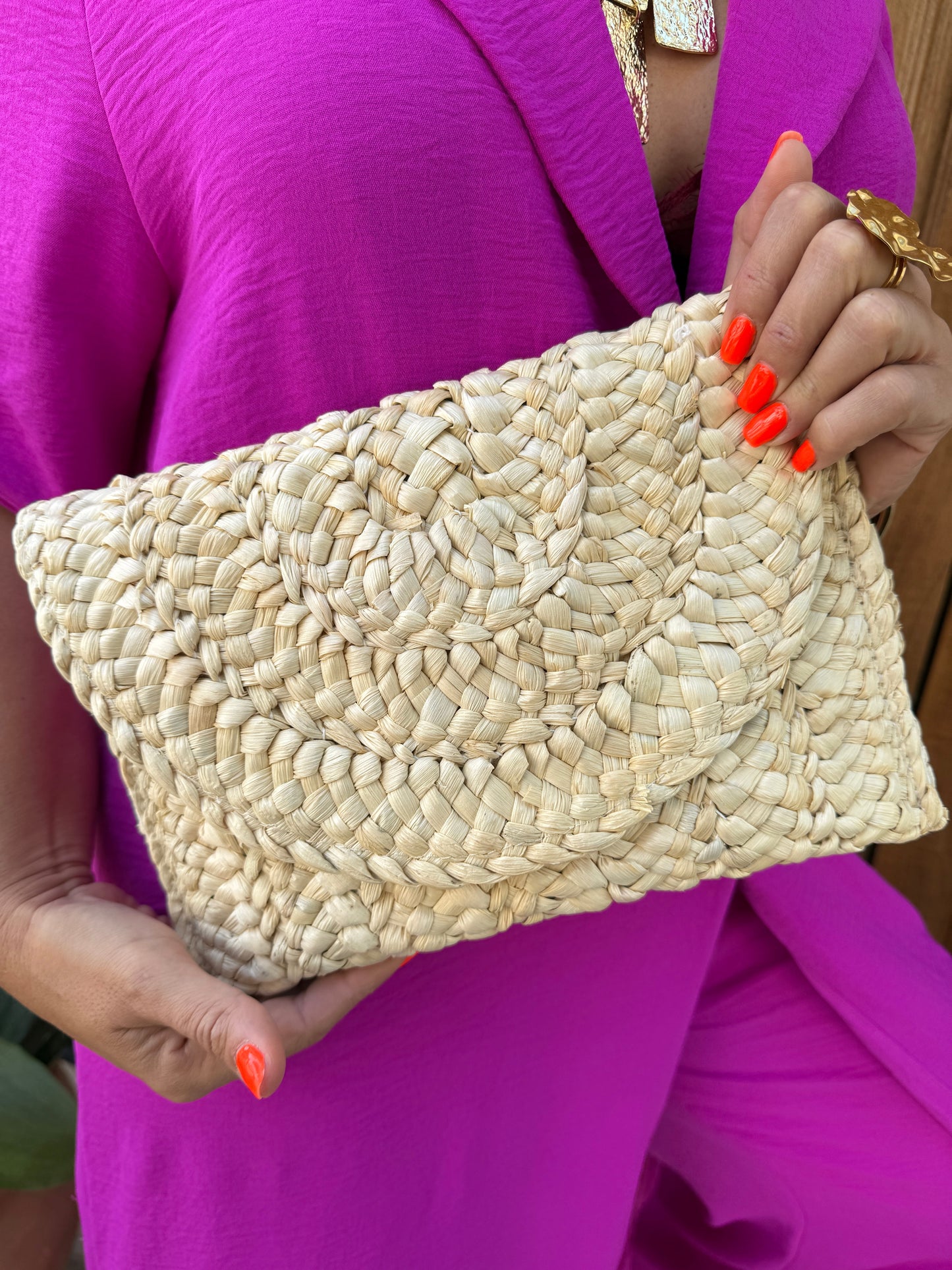 CARTERA DE MANO CALETA