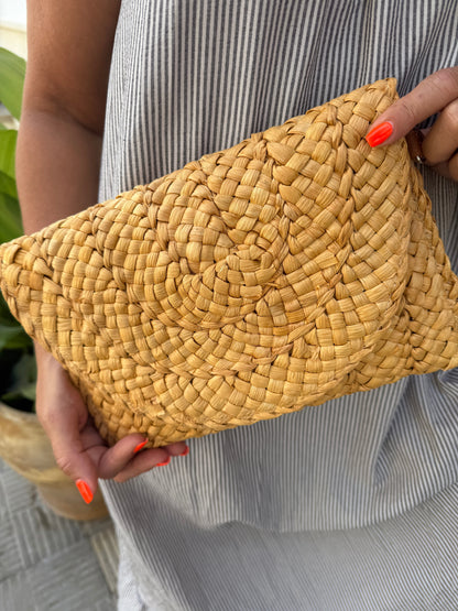 CARTERA DE MANO CALETA