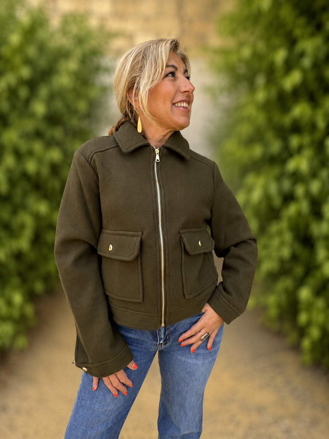 CHAQUETA BOLSILLOS