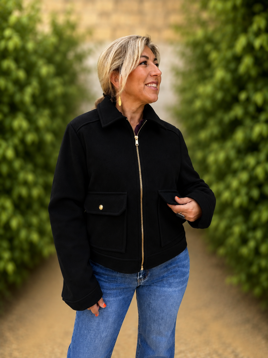 CHAQUETA BOLSILLOS