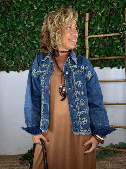CHAQUETA VAQUERA BORDADA