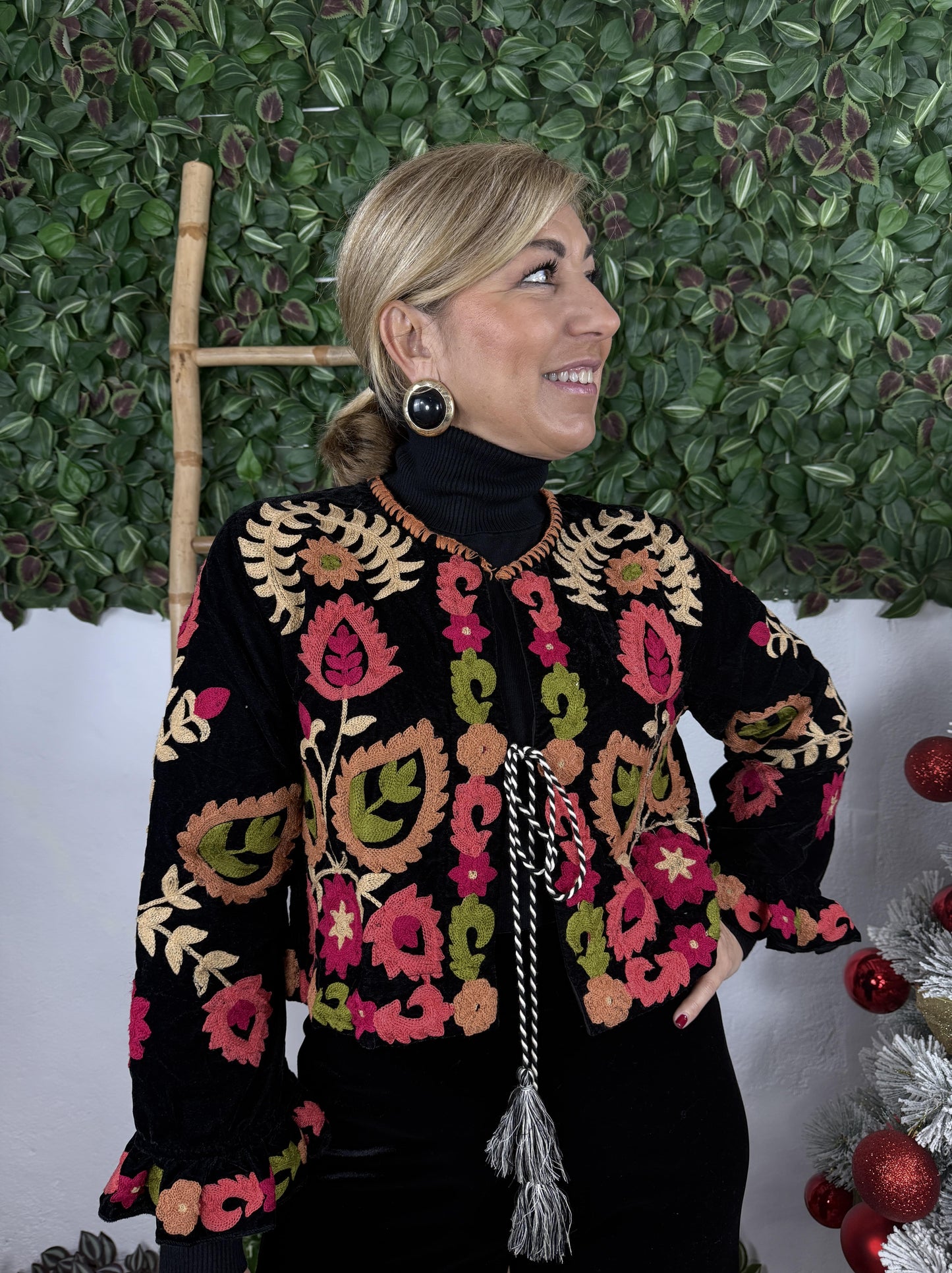 CHAQUETA VELVET BORDADA