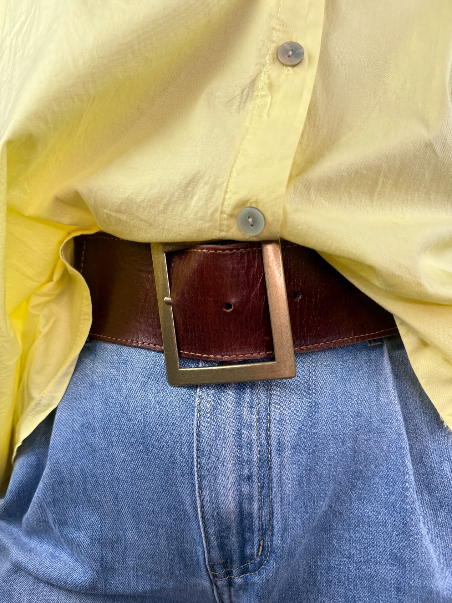 CINTURÓN PIEL HEBILLA