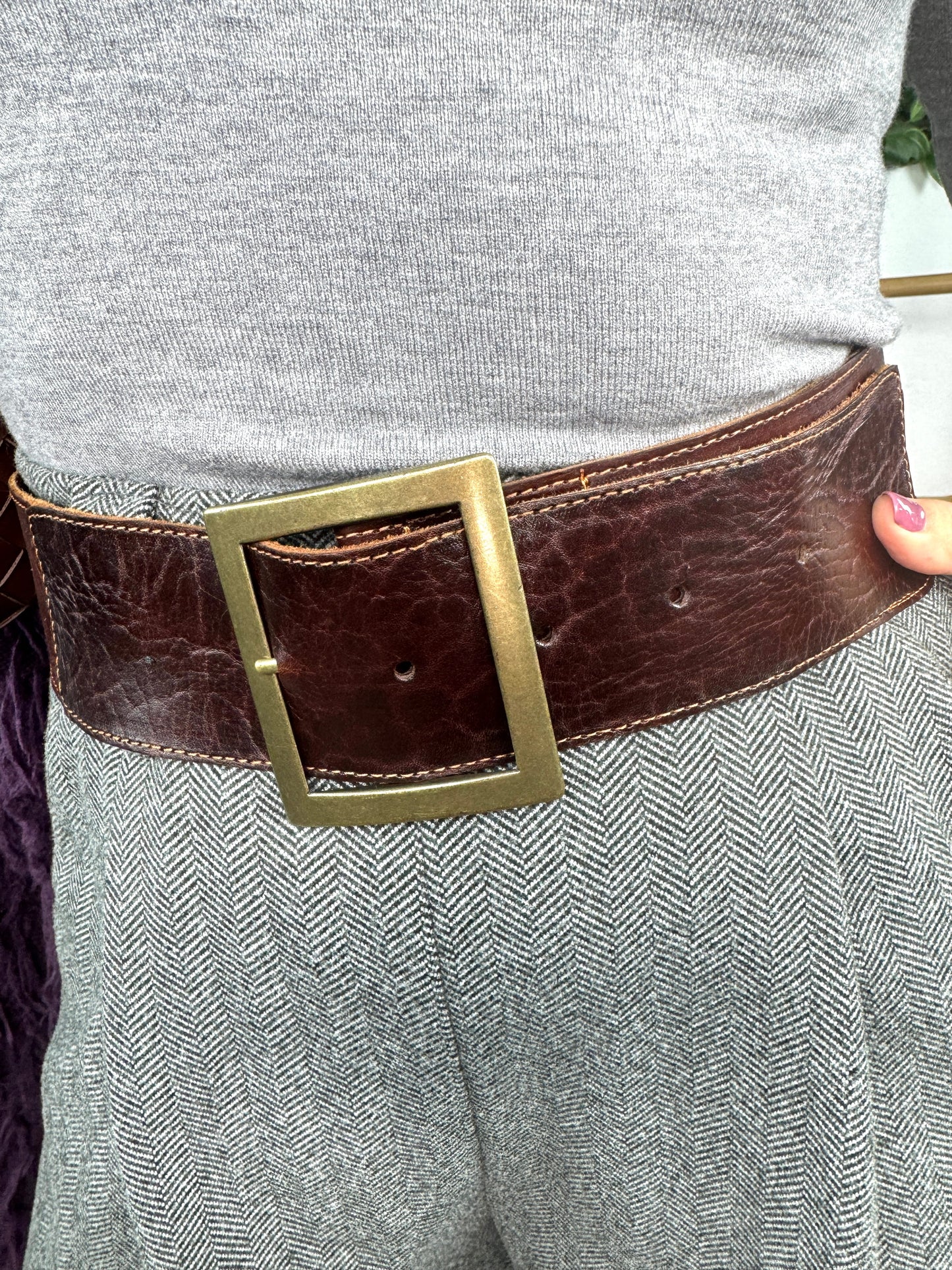 CINTURÓN PIEL HEBILLA