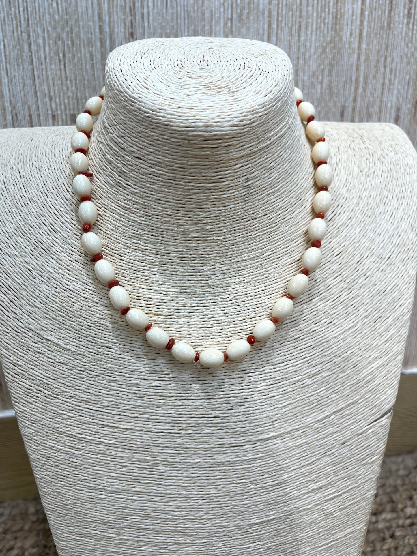 COLLAR ANA