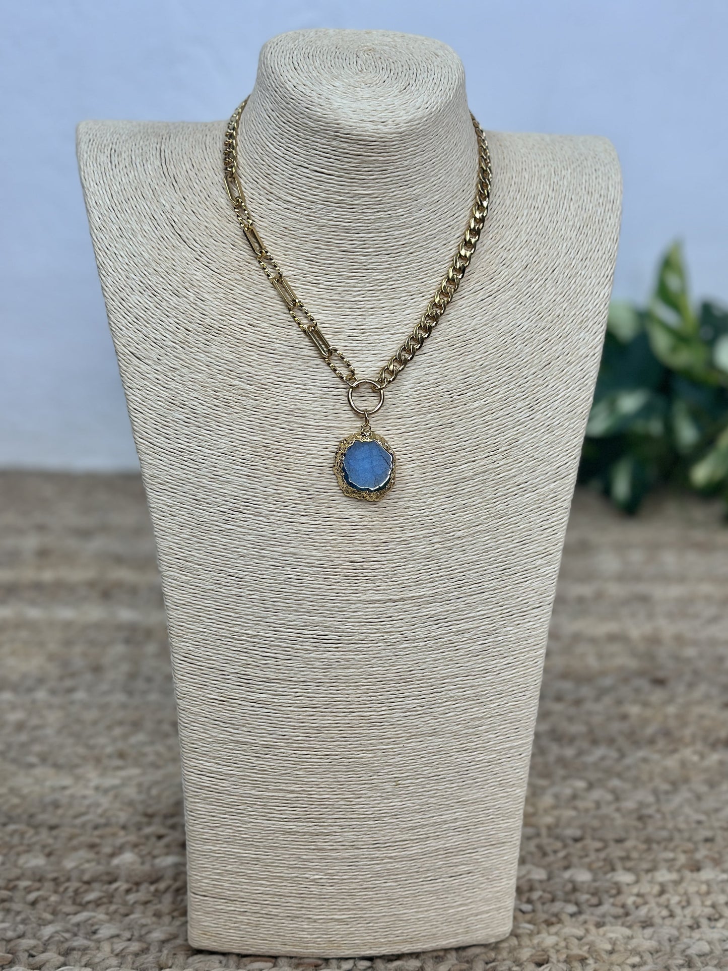 COLLAR AURORA