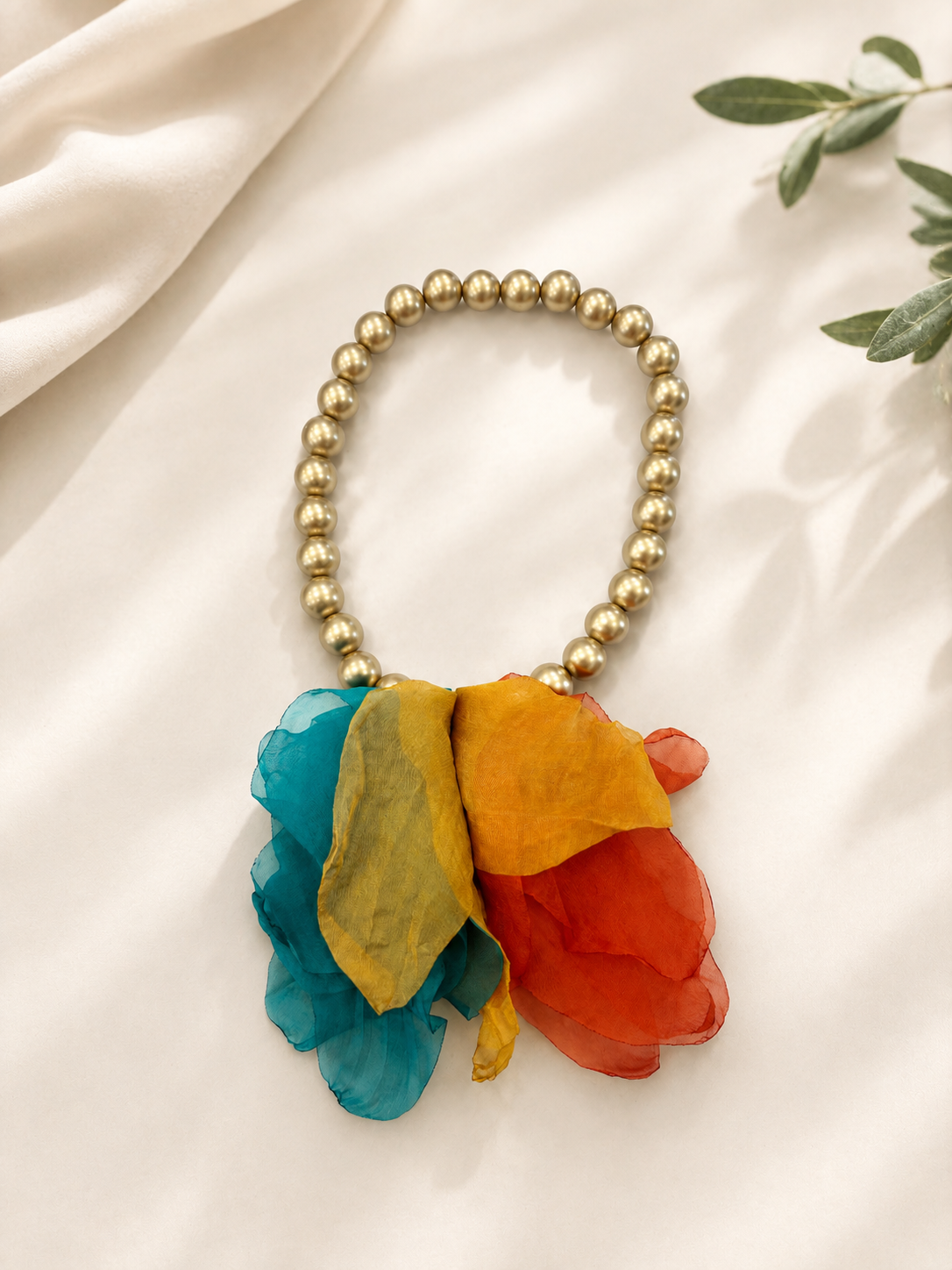 COLLAR OASIS